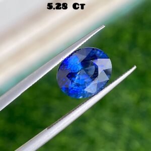 BLUE SAPPHIRE 5.28 CT