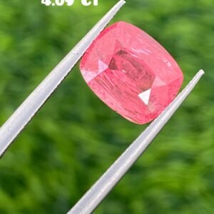 MEHANGI SPINEL 4.09 CT