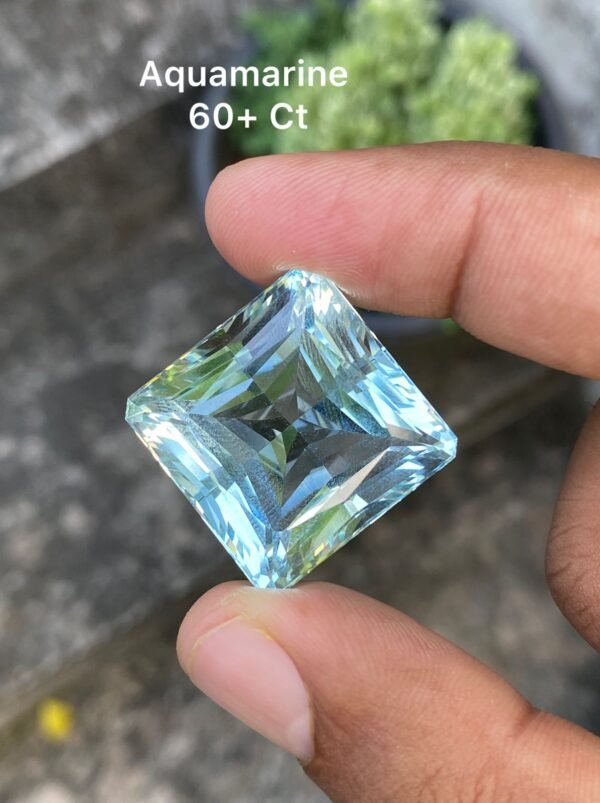 AQUAMARINE 60+ CT