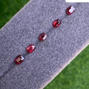 RUBY 5.69 CT (LOT) (N)