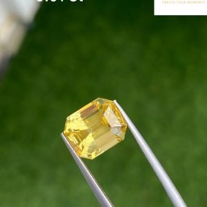 YELLOW SAPPHIRE 9.01 CT