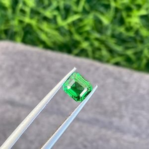 TSAVORITE 1.03 CT