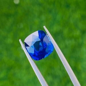 BLUE SAPPHIRE 4.85 CT