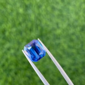 BLUE SAPPHIRE 5.80 CT