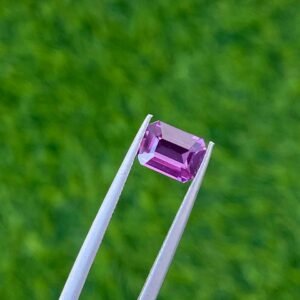 VIOLET SAPPHIRE 1.52 CT
